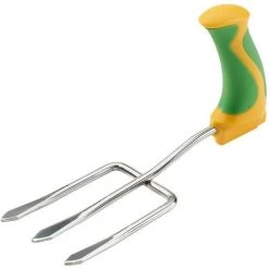 Ergonomically Handled Garden Fork Reduces Wrist Stress